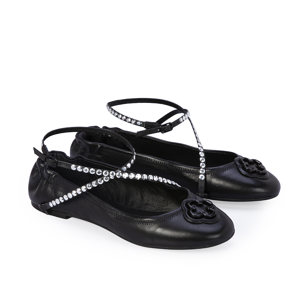 SAPATILHA CATHERINE DE COURO PRETA image number 1