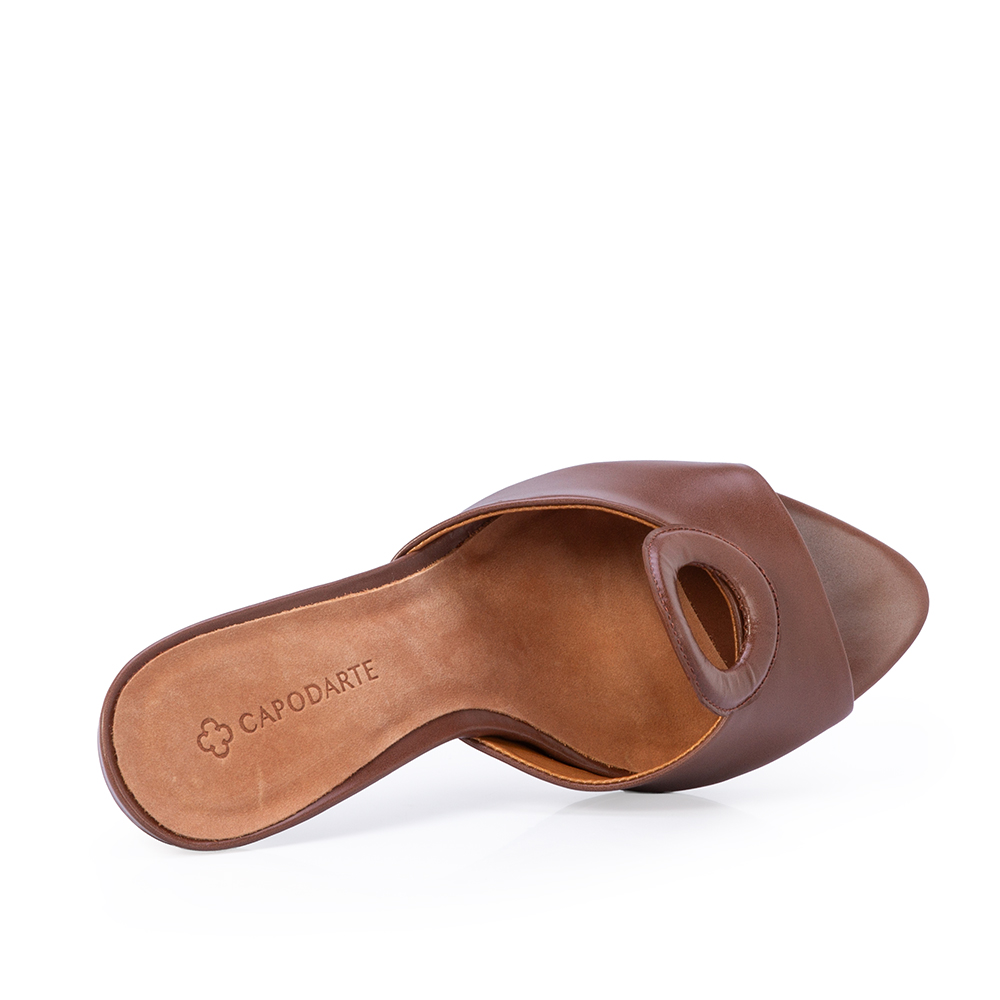 MULE SALTO MÉDIO DE COURO MARROM ÉBANO image number 4