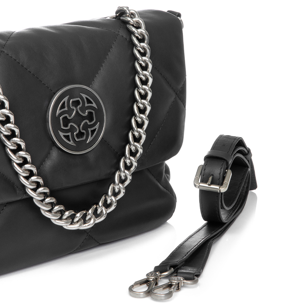 BOLSA PRETA COURO MATELASS&Ecirc; AL&Ccedil;A CORRENTE E TIRACOLO image number 3