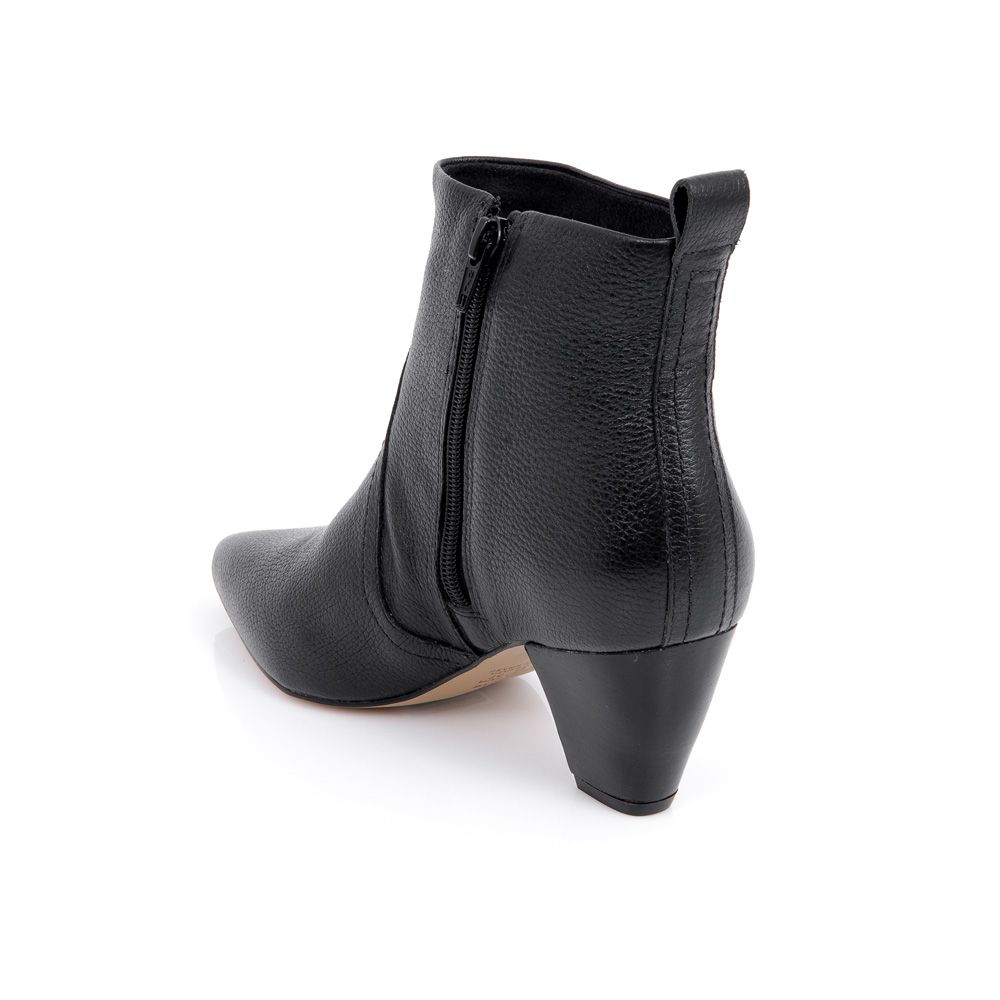 BOTA CANO CURTO PRETA DE COURO image number 2