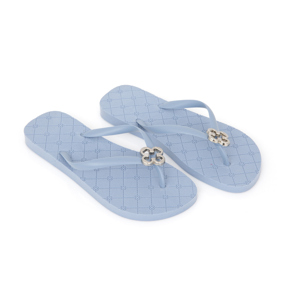 CHINELO DE DEDO AZUL CHIARO MONOGRAMA image number 1