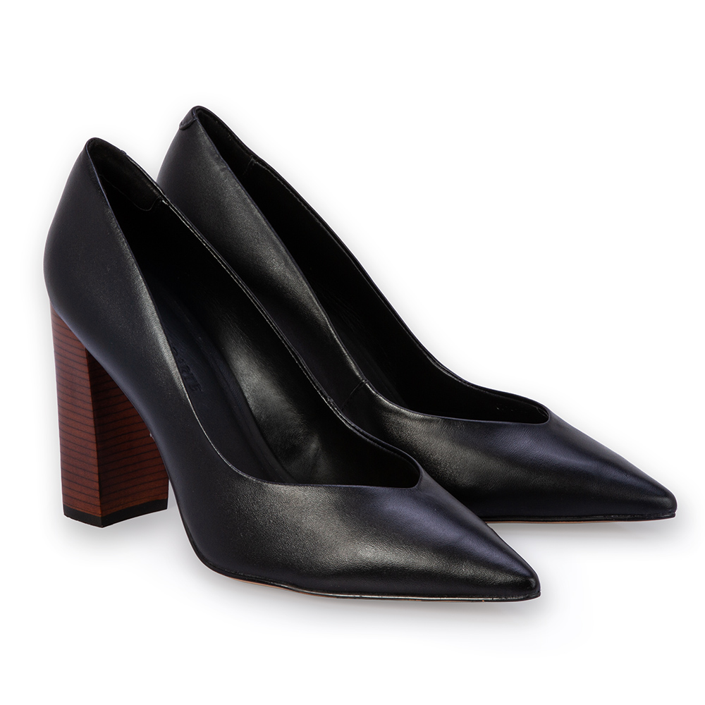 SCARPIN SALTO BLOCO PRETO DE COURO image number 1
