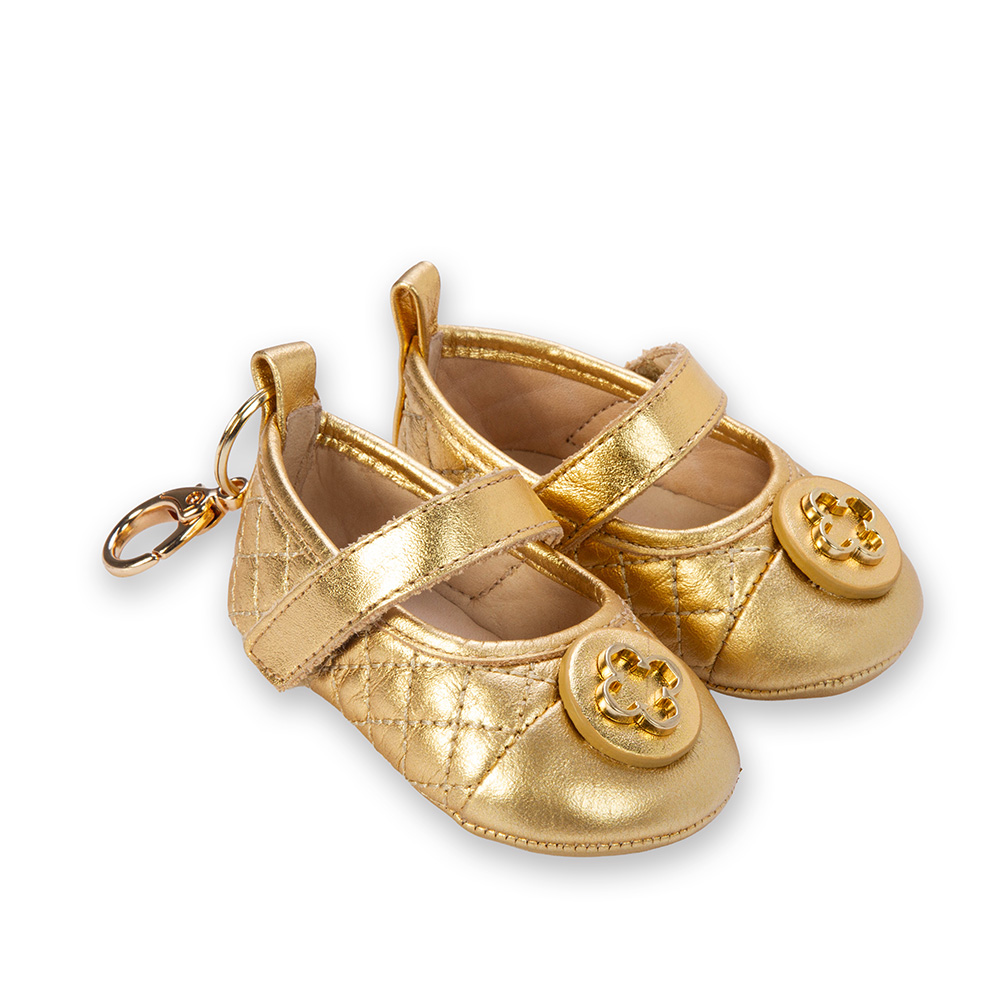 SAPATILHA RN DOURADA DE COURO MATELASS&Ecirc; COM VELCRO CATHERINE image number 1