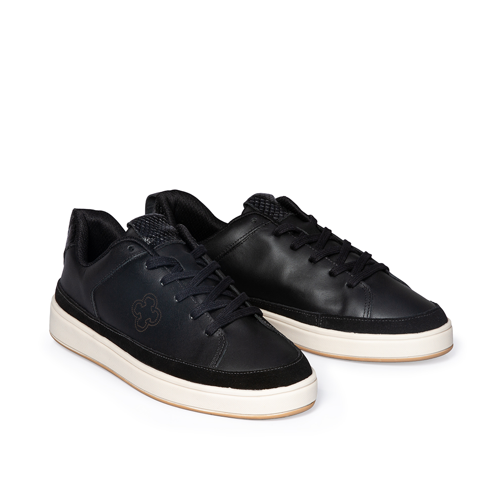 T&Ecirc;NIS FEMININO PRETO DE COURO AMARRA&Ccedil;&Atilde;O image number 1