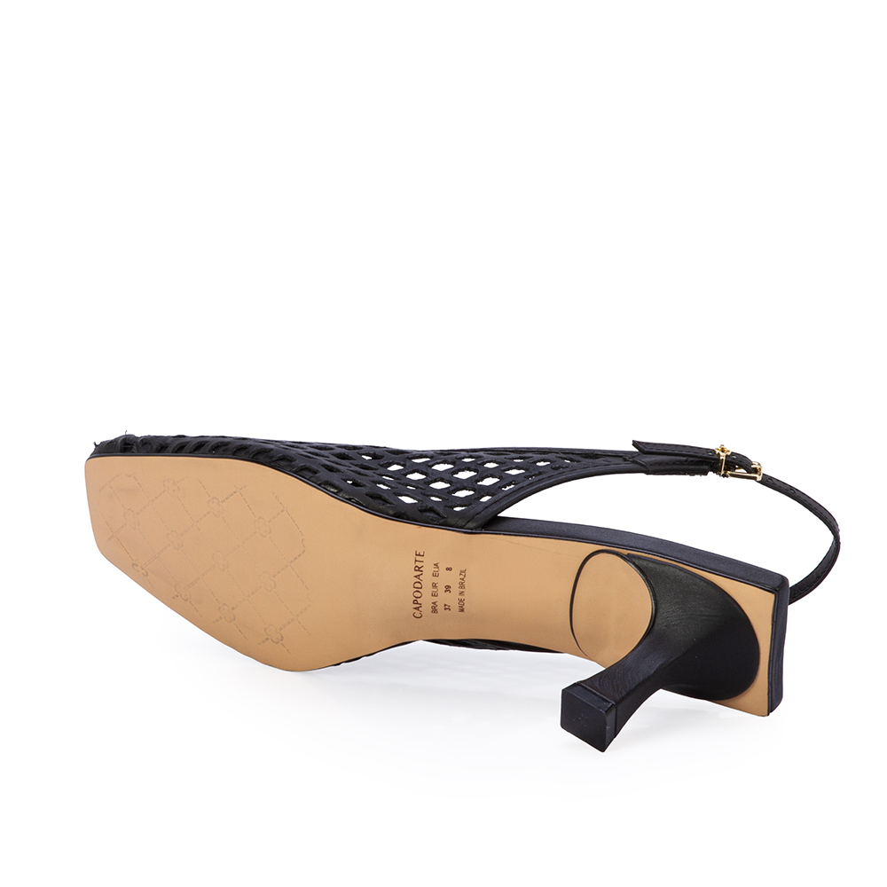 SCARPIN SLINGBACK PRETO DE COURO VAZADO image number 3