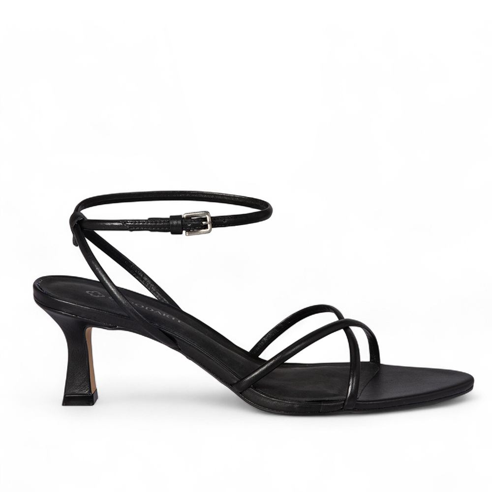 SAND&Aacute;LIA SALTO M&Eacute;DIO PRETA DE COURO image number 0