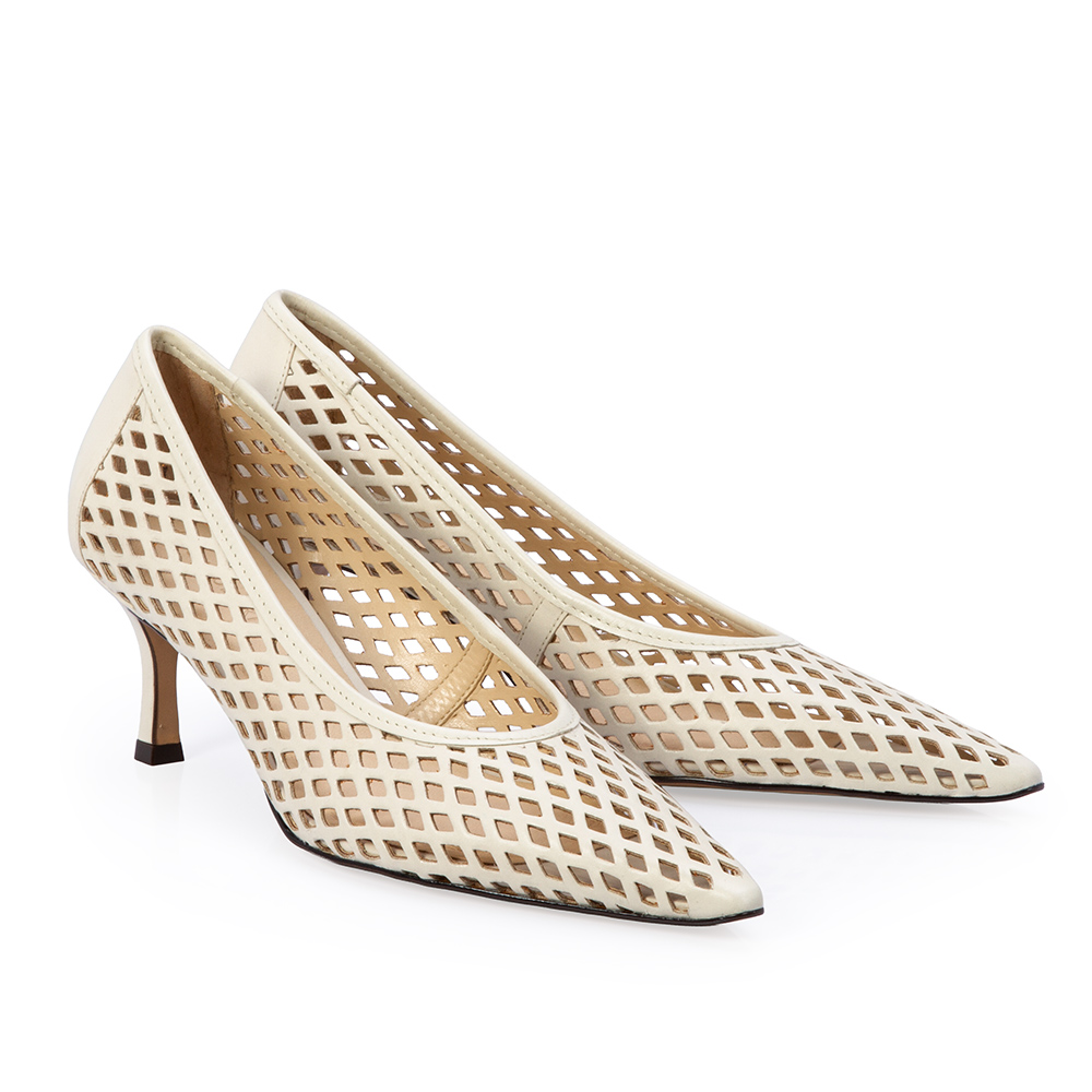 SCARPIN SALTO M&Eacute;DIO BRANCO DUNA DE COURO VAZADO image number 2